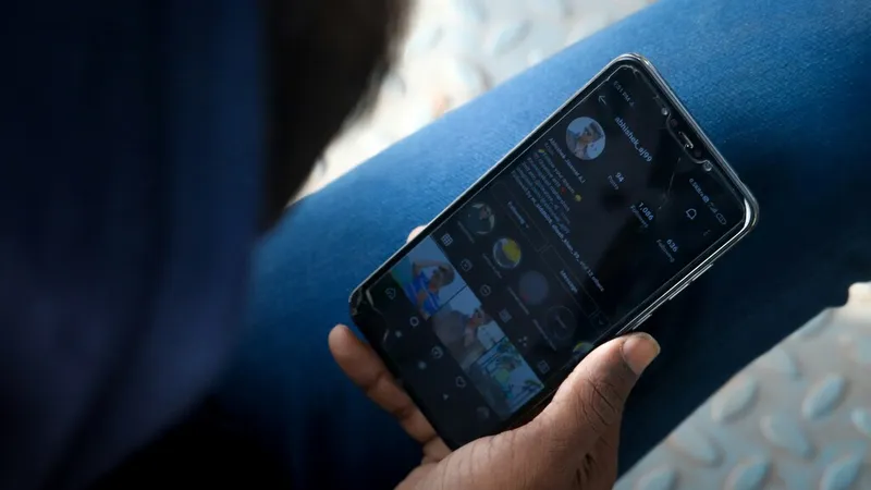 Reasons people screenshot Instagram Story and other content