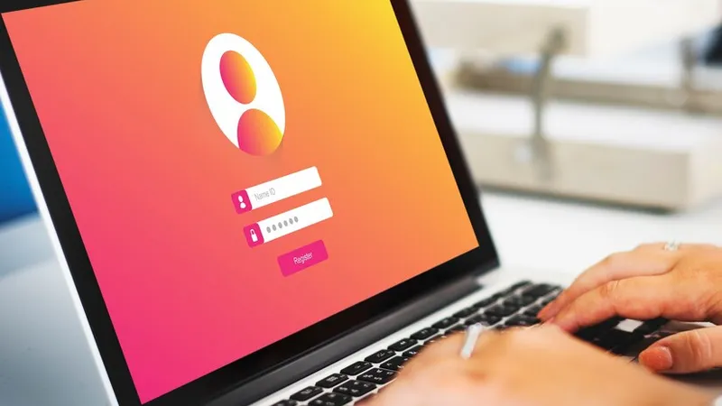 masaüstünde sosyal medyaya giriş yapın, Sahte Hesap Kullanarak Engellenmiş Bir Instagram Hesabı Nasıl Görüntülenir